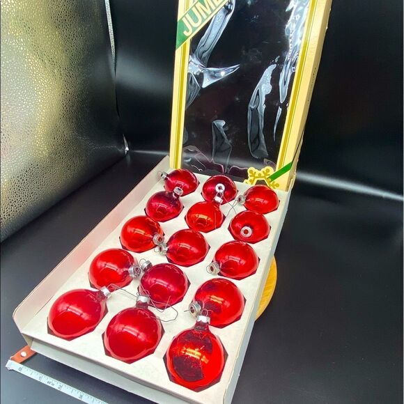 Pyramid jumbo glass vintage Christmas tree ornaments in a box of 15 - Picture 8 of 10